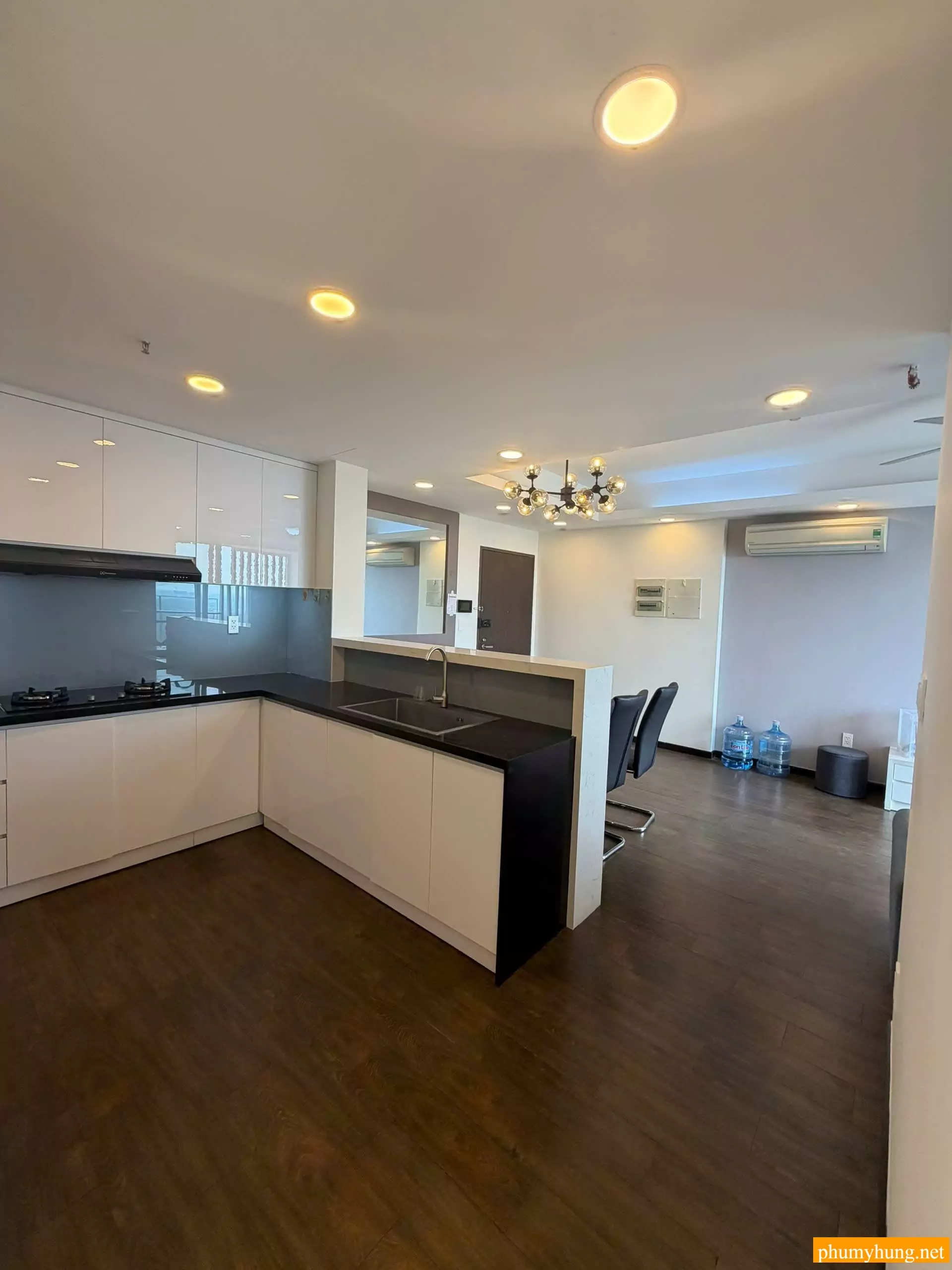 ban hung phuc d1706 phumyhung 9