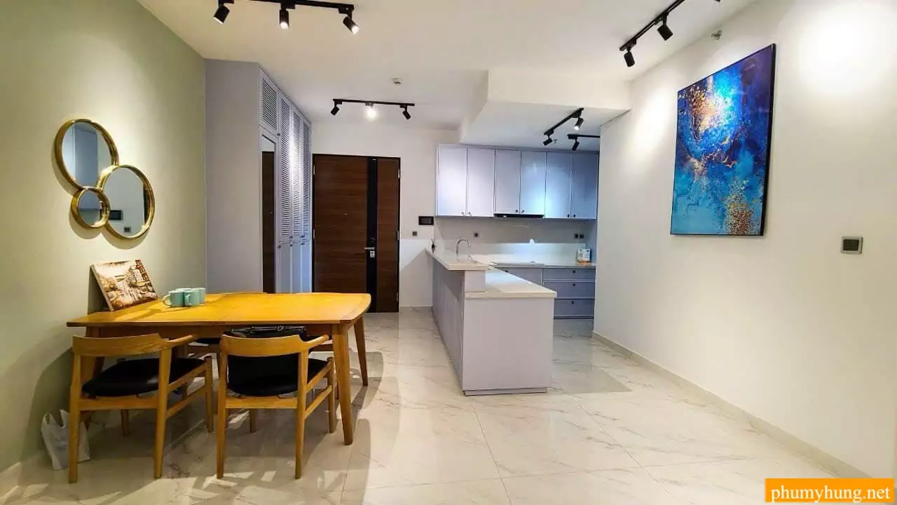 ban midtown m6 c908 phumyhung 2