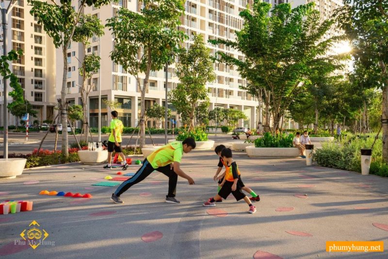 cong vien hoa anh dao 3 phumyhung.net